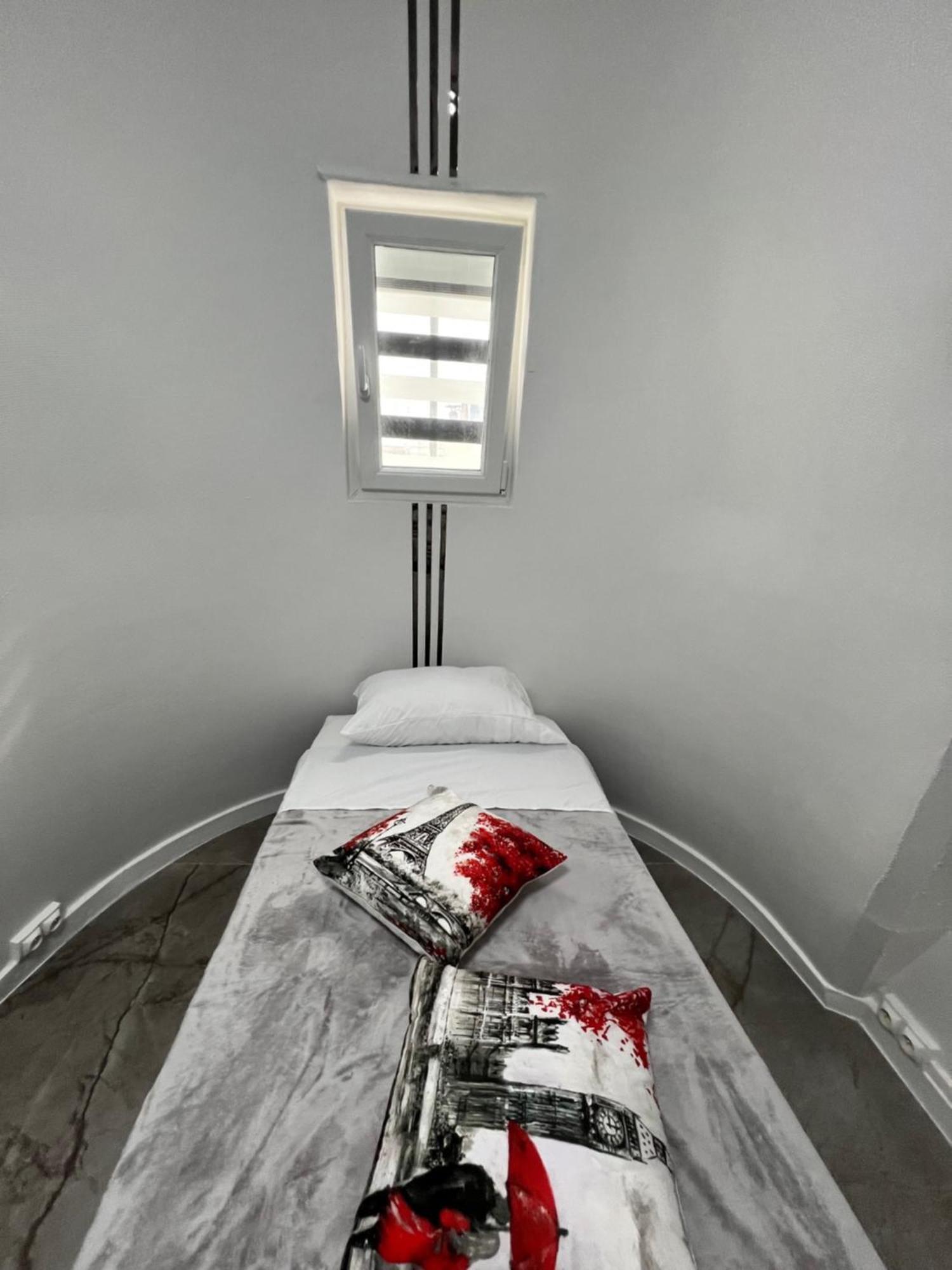 Paris Bastille Bercy Gare De Lyon Chambre Climatisee 9M2 Ideal 1 Pers ,Max 2 Pers Ngoại thất bức ảnh
